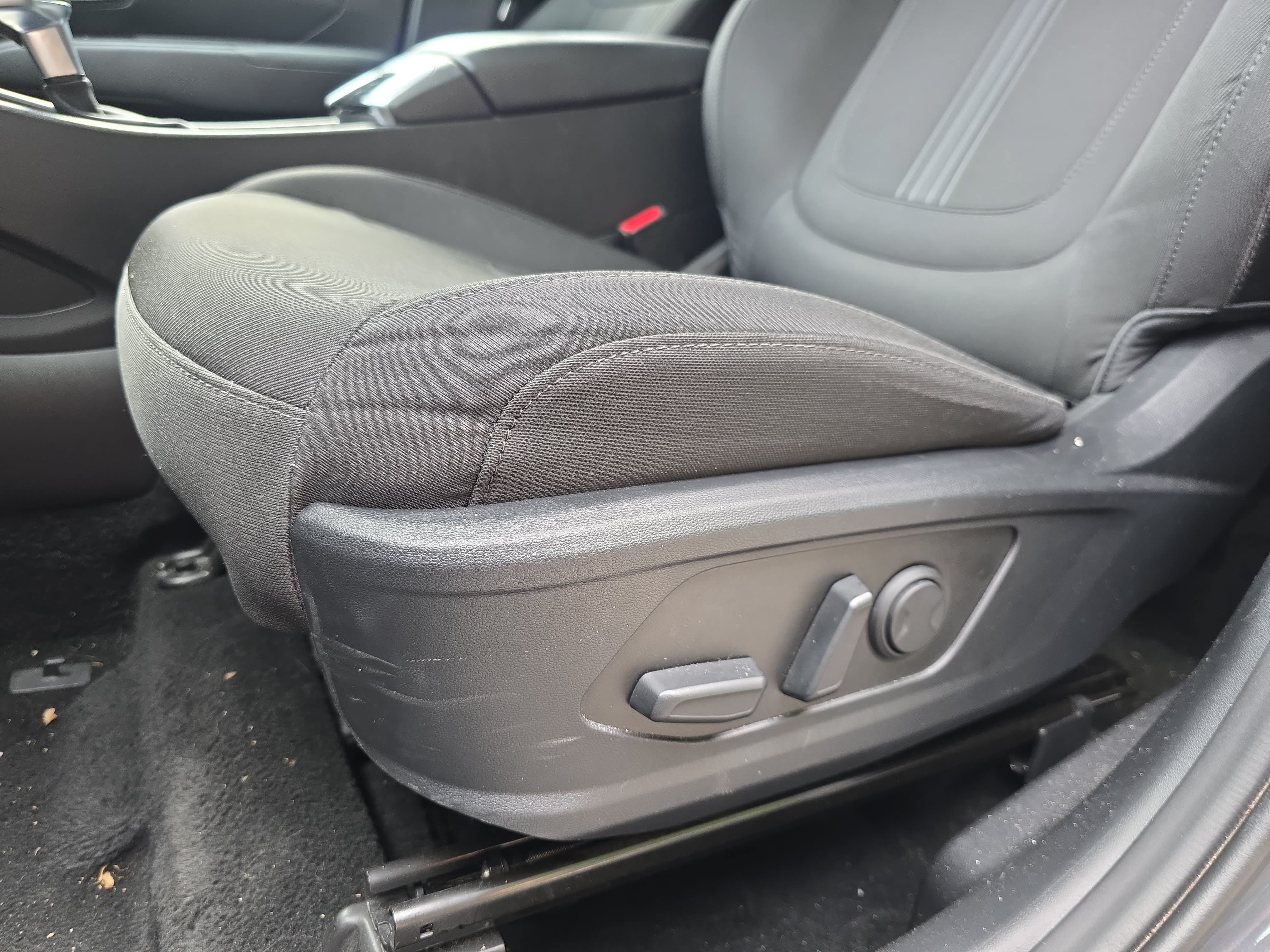 Used 2025 Hyundai Tucson SEL FWD image 13