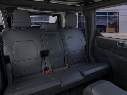 New 2025 Ford Bronco Badlands w/ Sasquatch Package AWD/4WD image 11