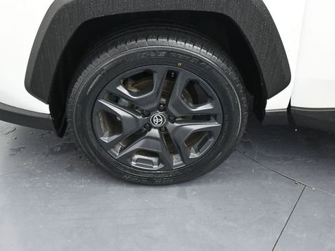 Used 2024 Toyota RAV4 Adventure AWD/4WD image 9