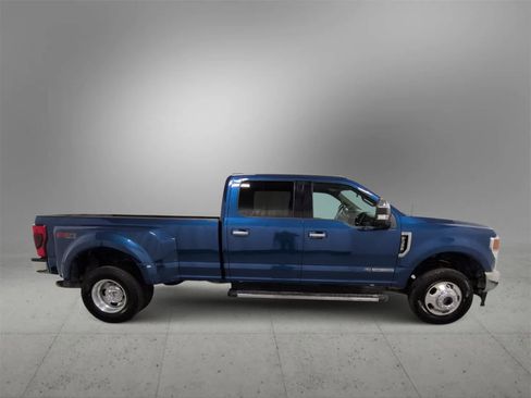 Used 2022 Ford F350 XLT w/ XLT Premium Package image 9