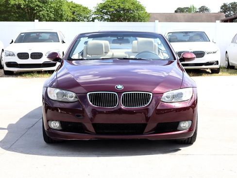 Used 2008 BMW 328i Convertible image 2