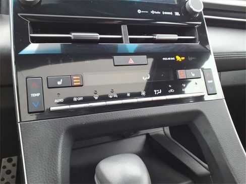 Certified 2019 Toyota Avalon XSE image 22