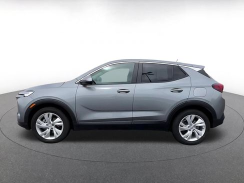 Used 2025 Buick Encore GX Preferred FWD image 9