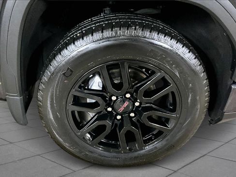 Used 2023 GMC Sierra 1500 Elevation image 10