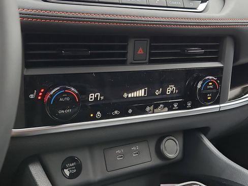 New 2026 Nissan Rogue SV image 13