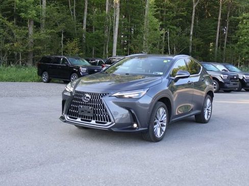 Used 2025 Lexus NX 350 AWD w/ Rear Seat Package image 3