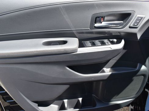 Certified 2026 Toyota Sienna Platinum AWD/4WD image 17