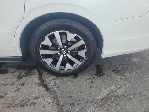 New 2026 Honda Odyssey EX-L image 11