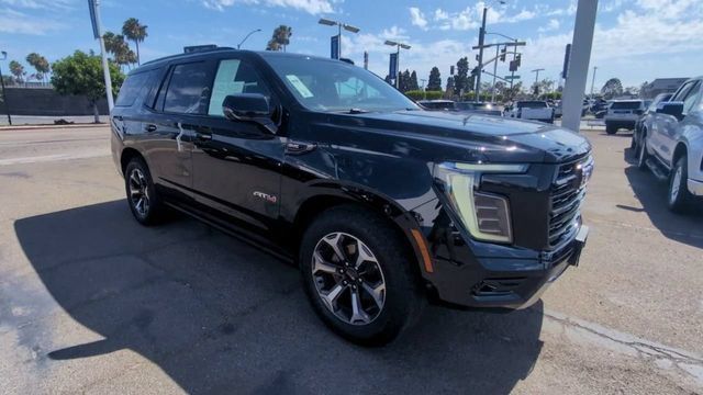 Used 2025 GMC Yukon AT4 Ultimate AWD/4WD image 2