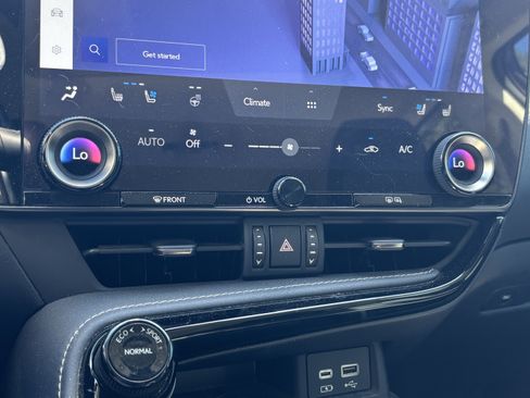 Used 2024 Lexus NX 350h AWD image 28