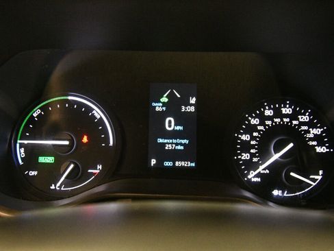 Used 2021 Toyota Sienna LE FWD image 13