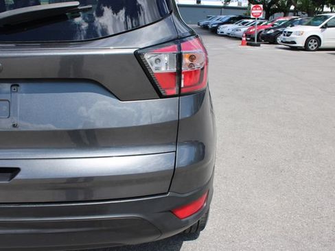 Used 2017 Ford Escape S FWD image 40