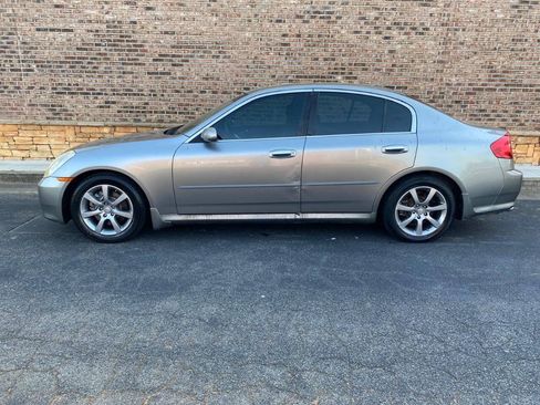 Used 2005 INFINITI G35 Sedan RWD image 2