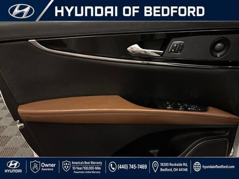 Used 2021 Lincoln Nautilus Reserve AWD/4WD image 14
