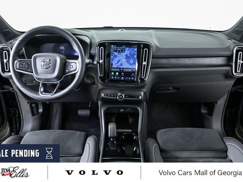 Certified 2024 Volvo XC40 Recharge Plus w/ Protection Package Premier AWD/4WD image 19