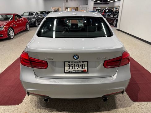 Used 2017 BMW 340i xDrive Sedan AWD/4WD image 14