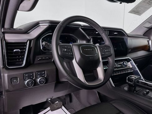Used 2023 GMC Sierra 1500 Denali w/ Denali Reserve Package image 10