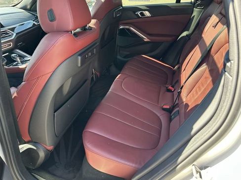 Used 2021 BMW X6 xDrive40i w/ Premium Package 2 AWD/4WD image 18