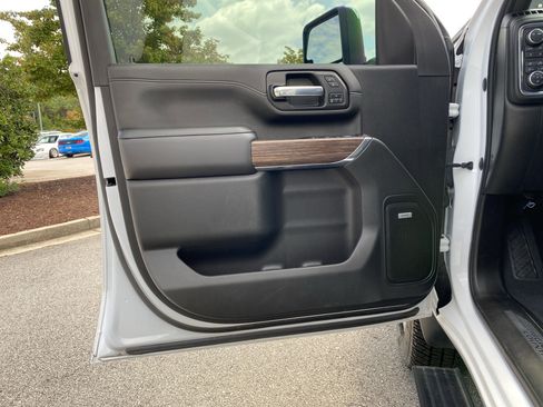 Used 2021 Chevrolet Silverado 3500 High Country w/ Z71 Off-Road Package image 24