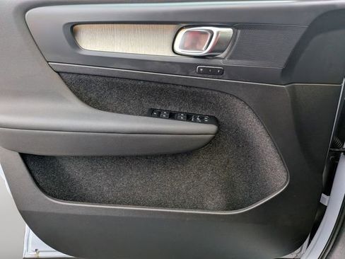 Used 2026 Volvo XC40 B5 Plus w/ Protection Package Premier image 22