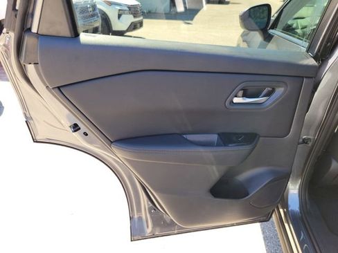 New 2026 Nissan Rogue SV w/ Cold Weather Package FWD image 26