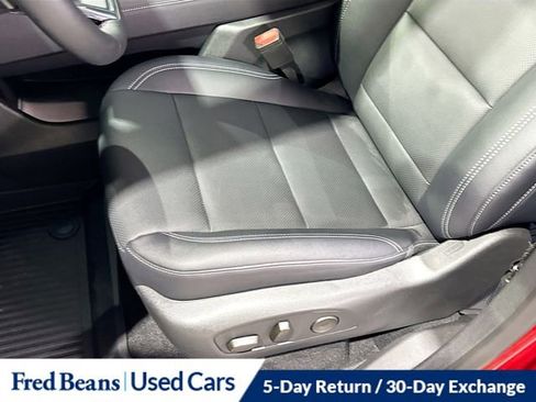 Used 2026 Chevrolet Traverse LT w/ Driver Confidence Package AWD/4WD image 25