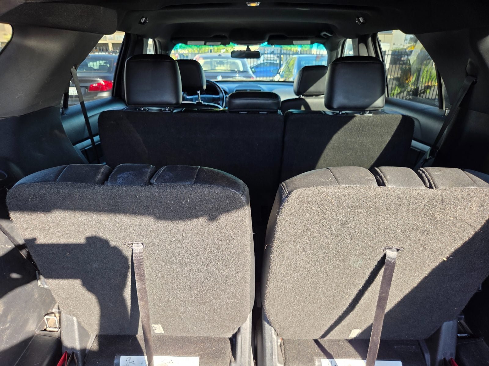 Used 2017 Ford Explorer XLT w/ Equipment Group 202A FWD image 11