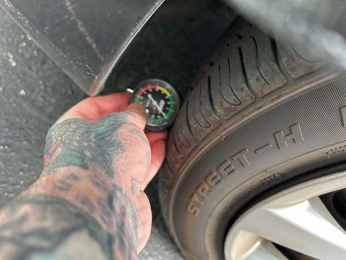 Used 2019 Nissan Sentra S image 4