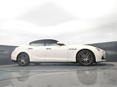 Used 2015 Maserati Ghibli S Q4 AWD/4WD image 31