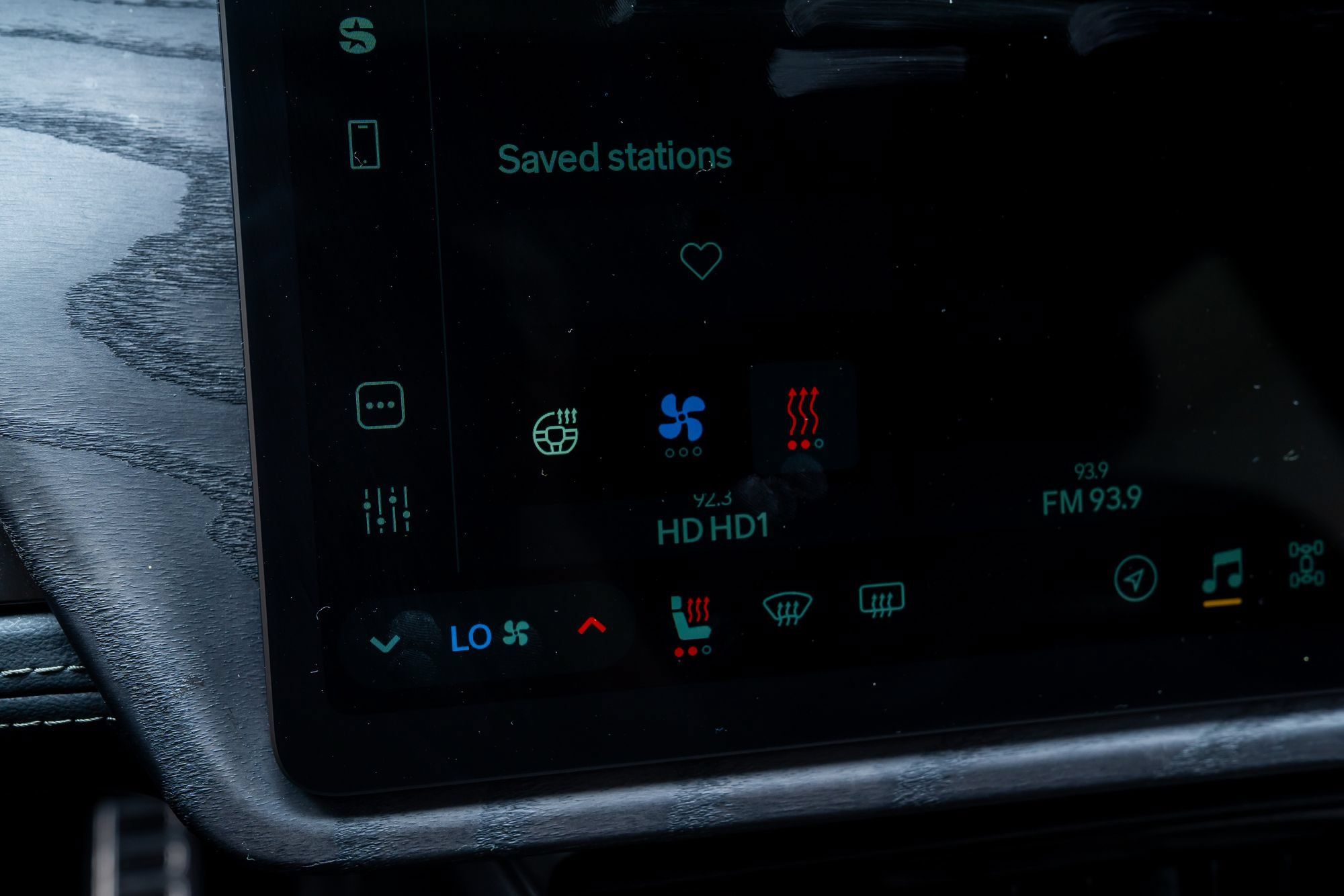 Used 2024 Rivian R1S Adventure Quad AWD/4WD image 12