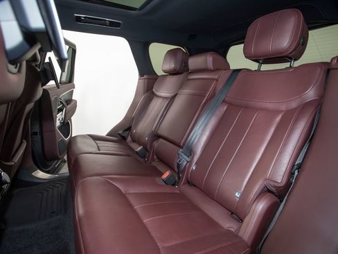 Used 2023 Land Rover Range Rover SE AWD/4WD image 11