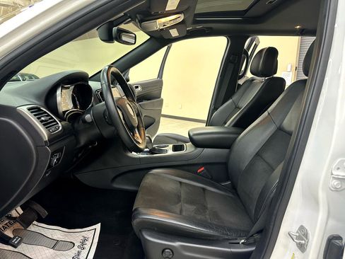 Used 2019 Jeep Grand Cherokee Altitude image 22