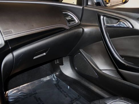 Used 2016 Buick Cascada Premium image 50