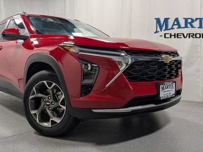 New 2026 Chevrolet Trax LT w/ Driver Confidence Package