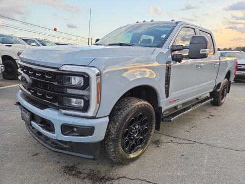 Used 2024 Ford F250 Lariat w/ Lariat Ultimate Package image 2