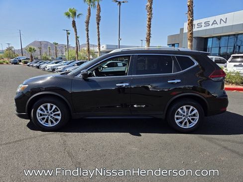 Used 2020 Nissan Rogue SV FWD image 3