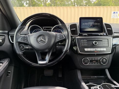 Used 2018 Mercedes-Benz GLE 350 image 18