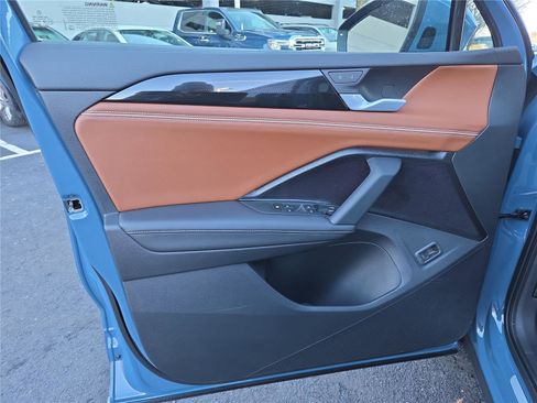 New 2026 Volkswagen Tiguan SEL R-Line image 12