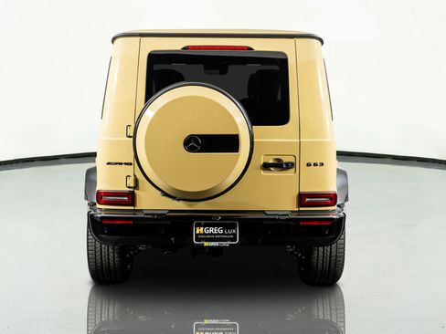 Used 2025 Mercedes-Benz G 63 AMG 4MATIC image 11