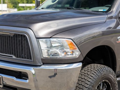 Used 2018 RAM 2500 Tradesman w/ Chrome Appearance Group AWD/4WD image 20