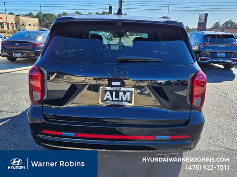 New 2025 Hyundai Palisade Calligraphy image 9