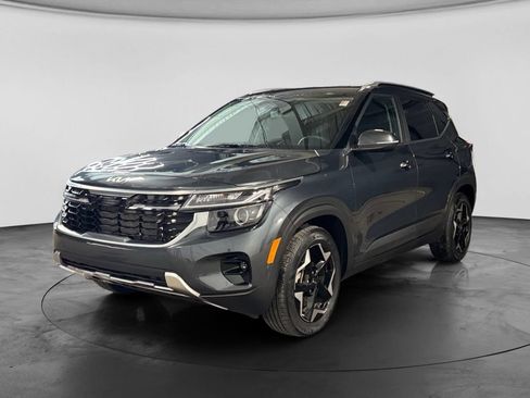 Used 2024 Kia Seltos EX AWD/4WD image 9