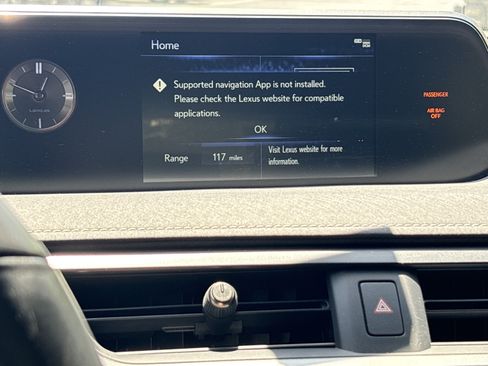 Used 2019 Lexus UX 250h w/ Premium Package AWD/4WD image 24