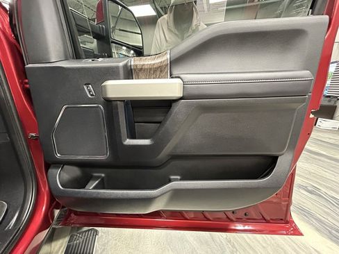 Used 2017 Ford F250 Lariat w/ Lariat Ultimate Package image 38