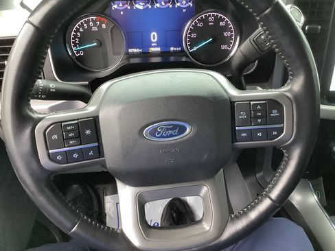 Used 2022 Ford F150 XLT w/ Equipment Group 302A High AWD/4WD image 14