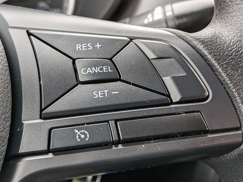 Used 2023 Nissan Versa S w/ Trunk Package image 14