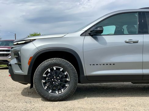 New 2026 Chevrolet Traverse Z71 AWD/4WD image 10