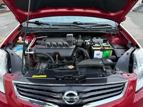 Used 2010 Nissan Sentra 2.0 FWD image 24