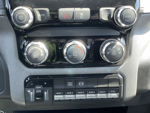 New 2026 RAM 3500 Tradesman AWD/4WD image 24