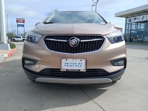 Used 2019 Buick Encore Sport Touring w/ Safety Package image 2
